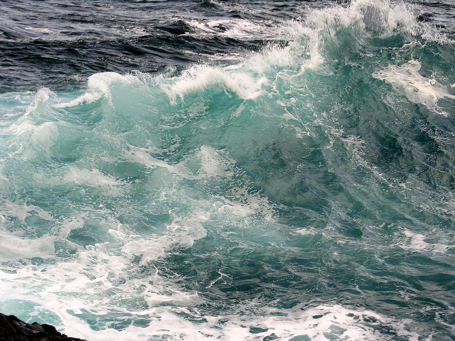 Ocean Wave 1 Photograph by Robert Lozen