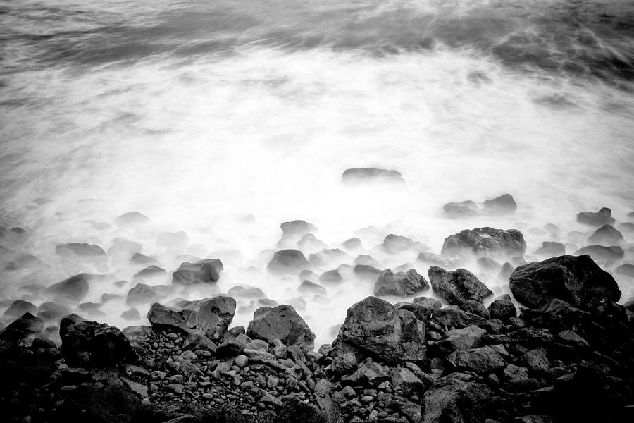 Ocean waves Photograph by Fabrizio Troiani