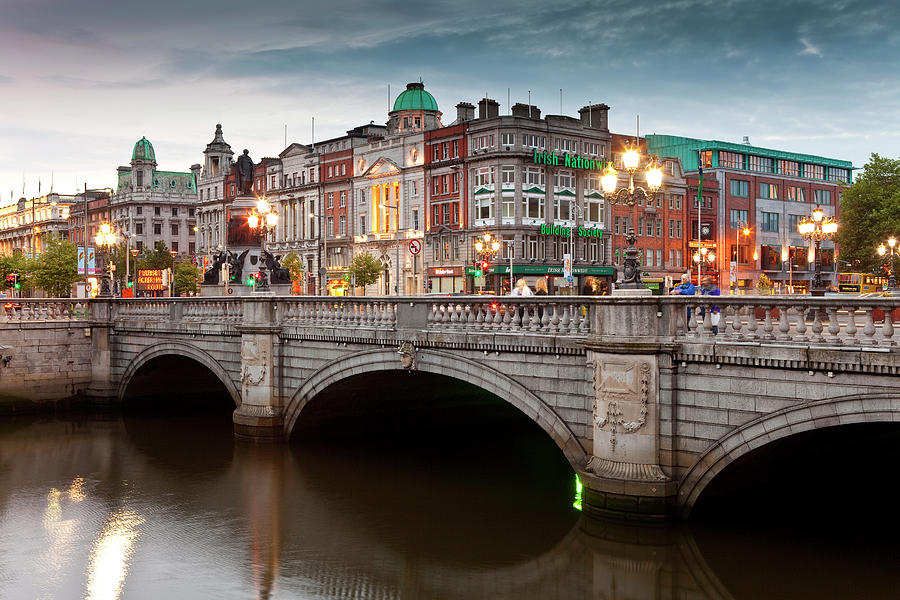 Oconnell Bridge Over Liffey River And Photograph by Richard Ianson