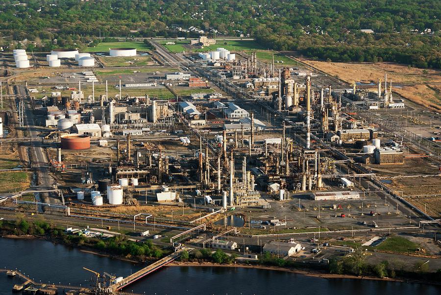 Oil Refinery Outside Philadelphia Photograph by Mark Williamson/science Photo Library