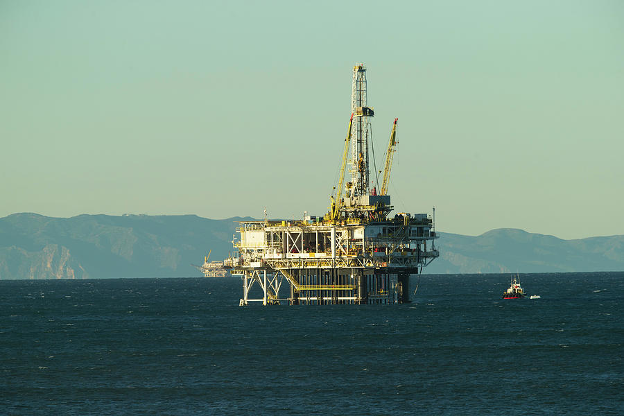 Oil Rig Platform In The Pacific Ocean Photograph by Panoramic Images