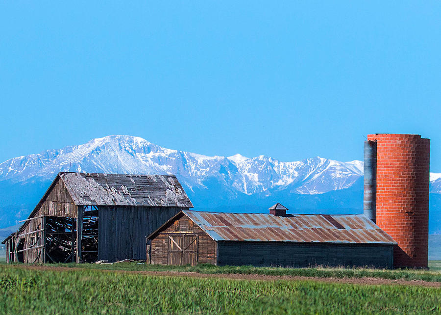 Old Barn and Pikes Peak Photograph by Dawn Key