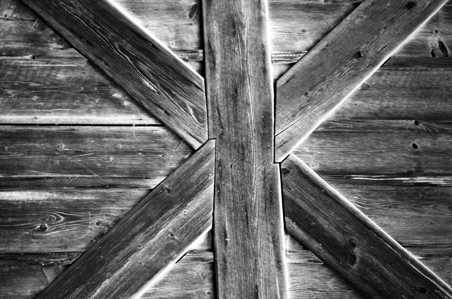 Old Barn Door Photograph by Miguel Winterpacht
