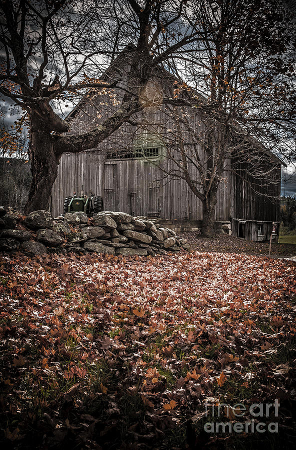 Fall Photograph - Old barn in Autumn by Edward Fielding