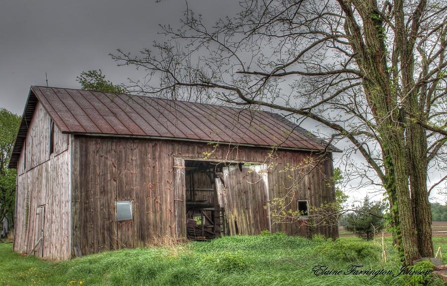 Old Barn in Morrow County by Elaine Farrington Johnson Old Barn in Morrow County by Elaine Farrington Johnson