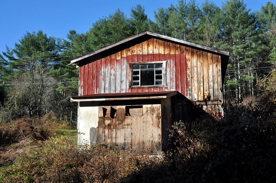 Old Barn in the Catskills Photograph by Diane Lent