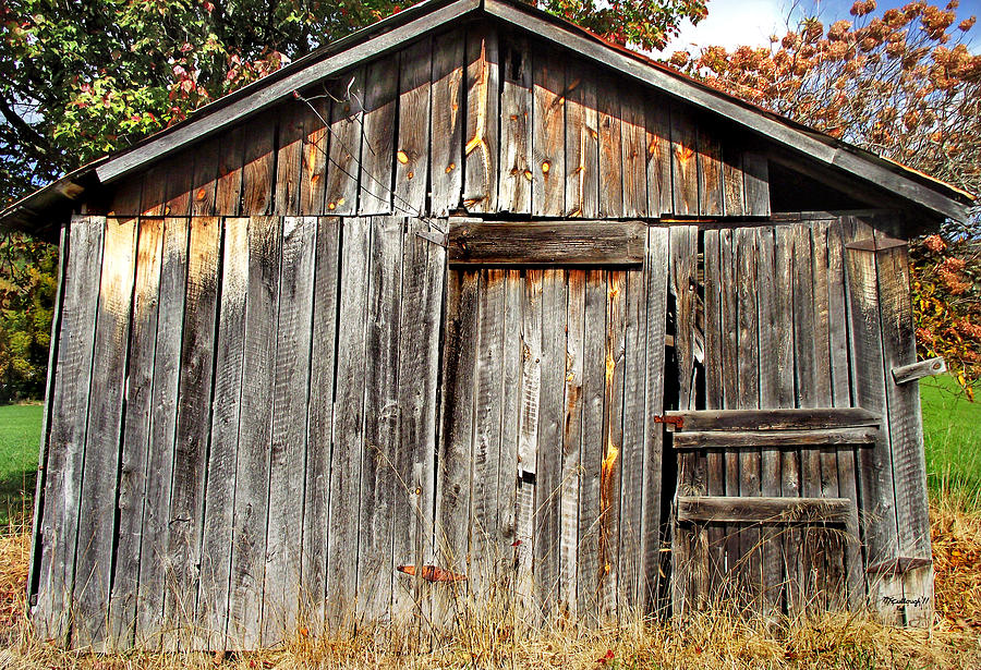 Old Barn Siding Photograph by Duane McCullough