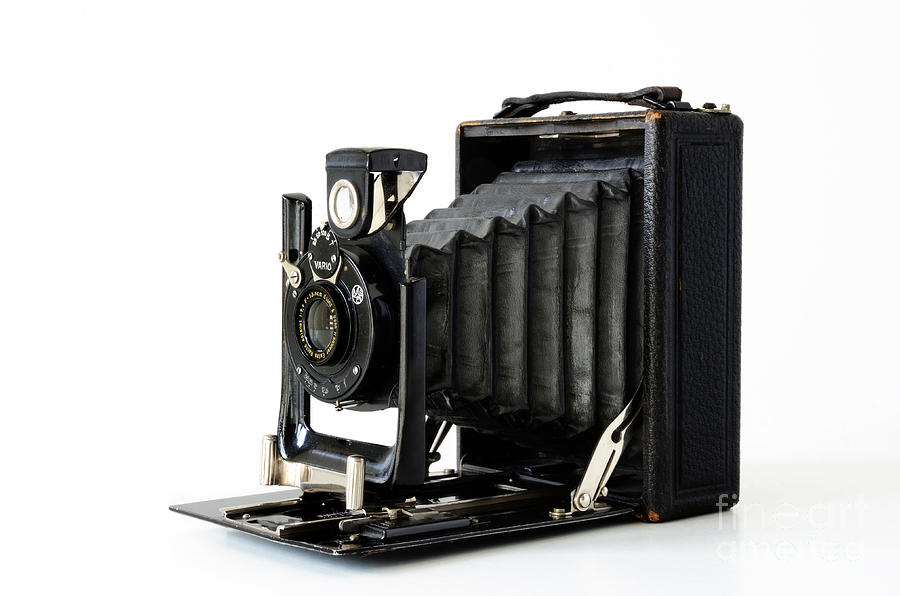 Camera Photograph - Old bellows camera Glunz model 1 by RicardMN Photography