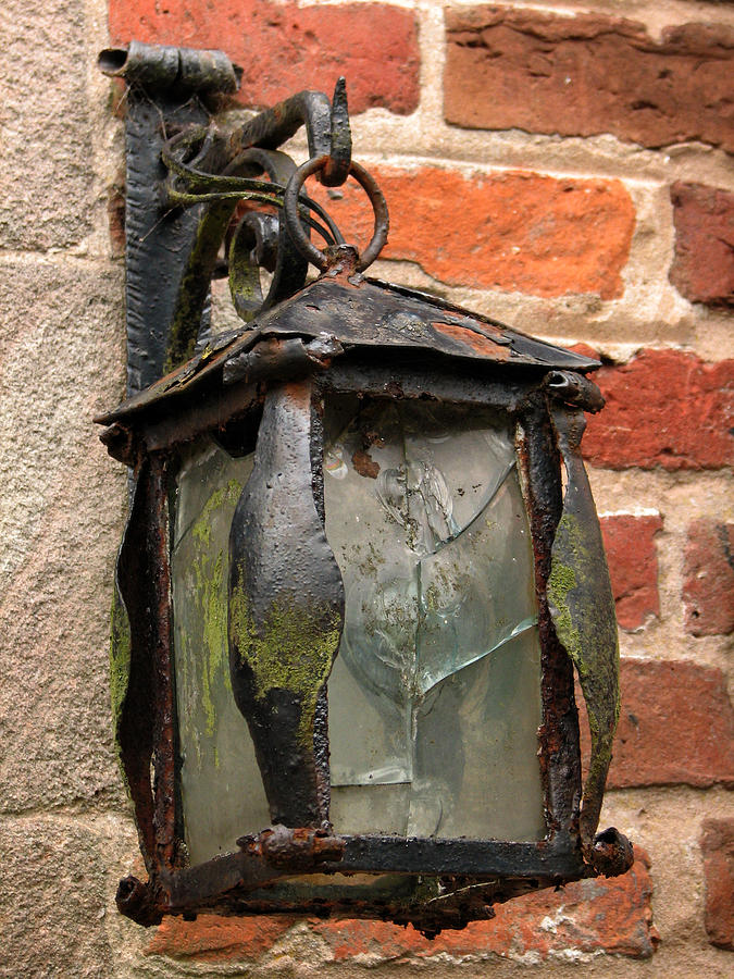 Old Carriage Lamp Photograph by Sue Leonard