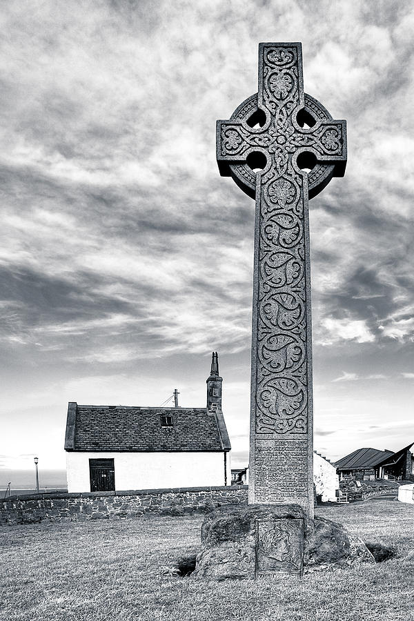Winter Photograph - Old Celtic Cross In Scotland - Black and White by Mark Tisdale