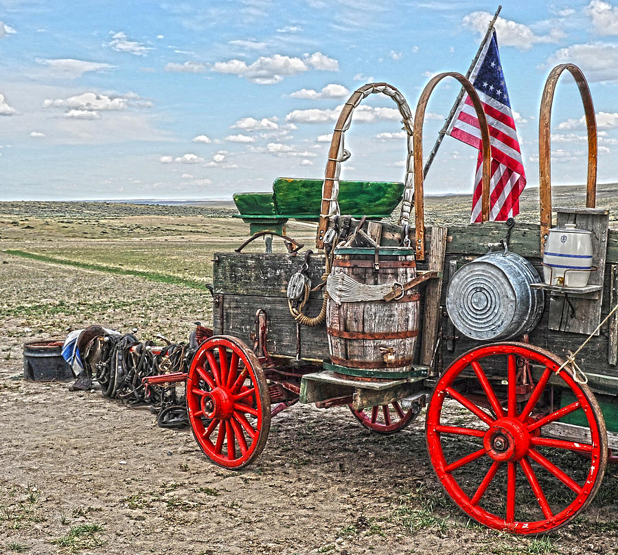 Old Chucks Wagon Photograph by Amanda Smith
