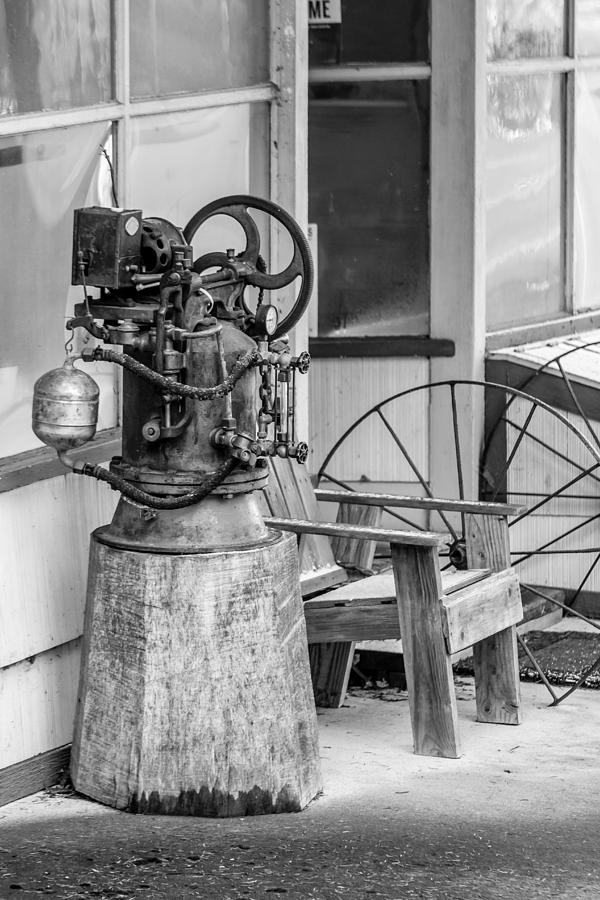 Old Compressor - BW Photograph by Rob Green