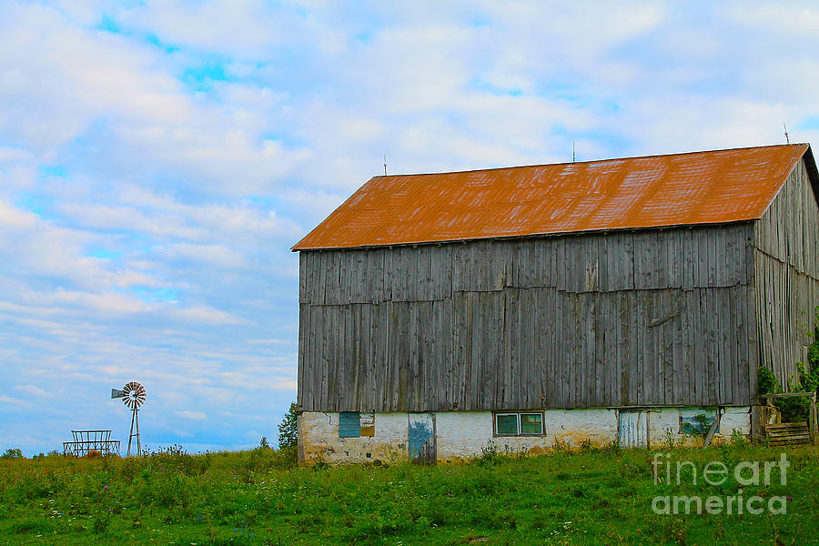 Old Country Barn Photograph by Nina Silver