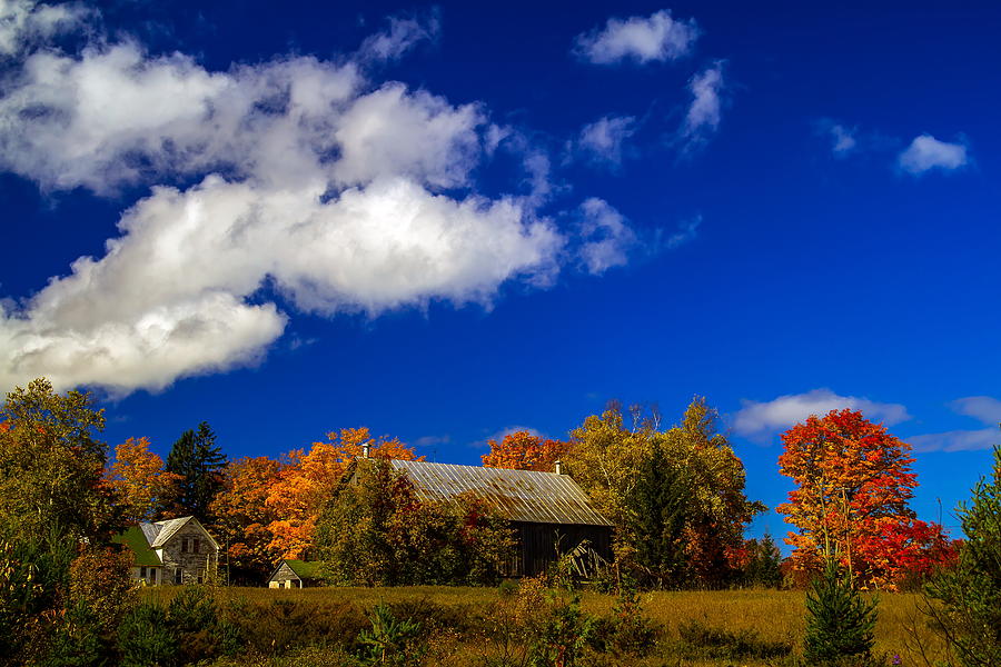 Old Farm in Autumn Photograph by Chuck De La Rosa