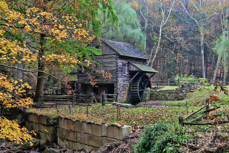 Old Fashion Mill Photograph by Paul Ward