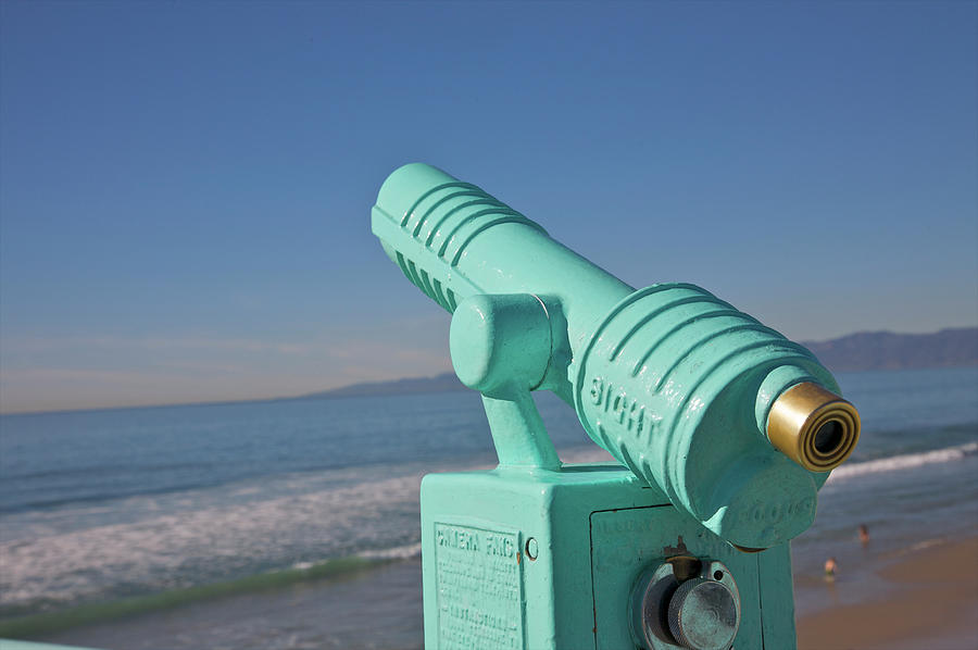Old-fashioned Viewing Scope Near Ocean Photograph by Barry Winiker
