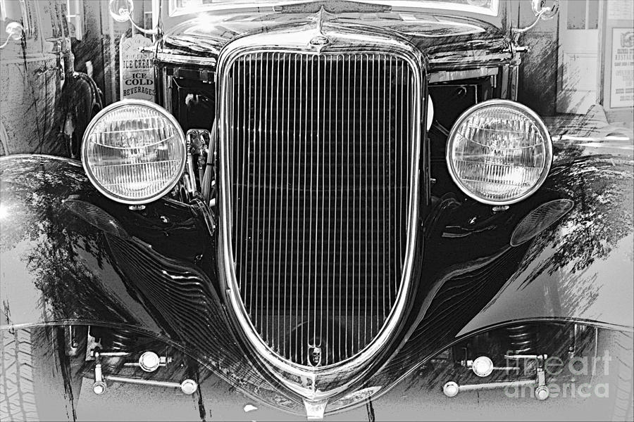 Old Ford Number One Photograph by Daniel Ryan