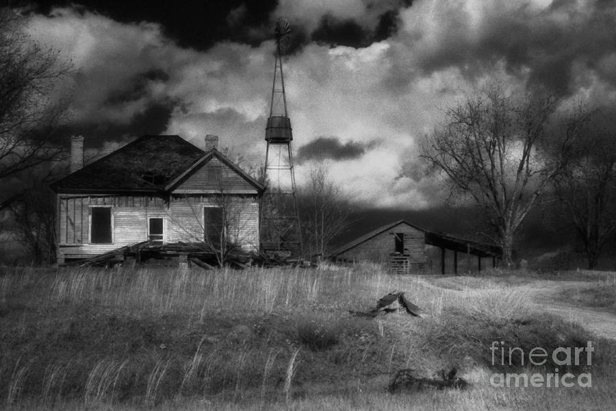 Old Georgia Farm Photograph by Richard Rizzo