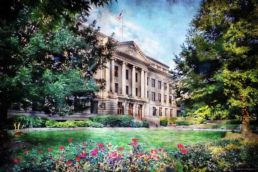 Old Guilford County Courthouse Summertime Photograph by Melissa Bittinger