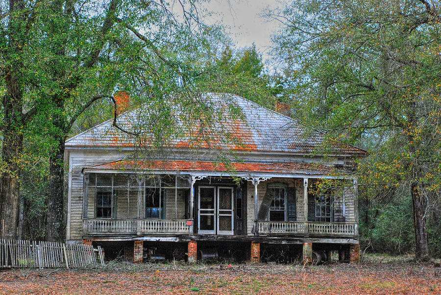 Old House 33 Photograph by Andy Savelle | Fine Art America