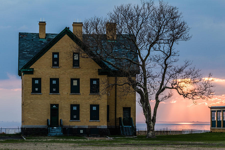 Old house at sunset Photograph by SAURAVphoto Online Store