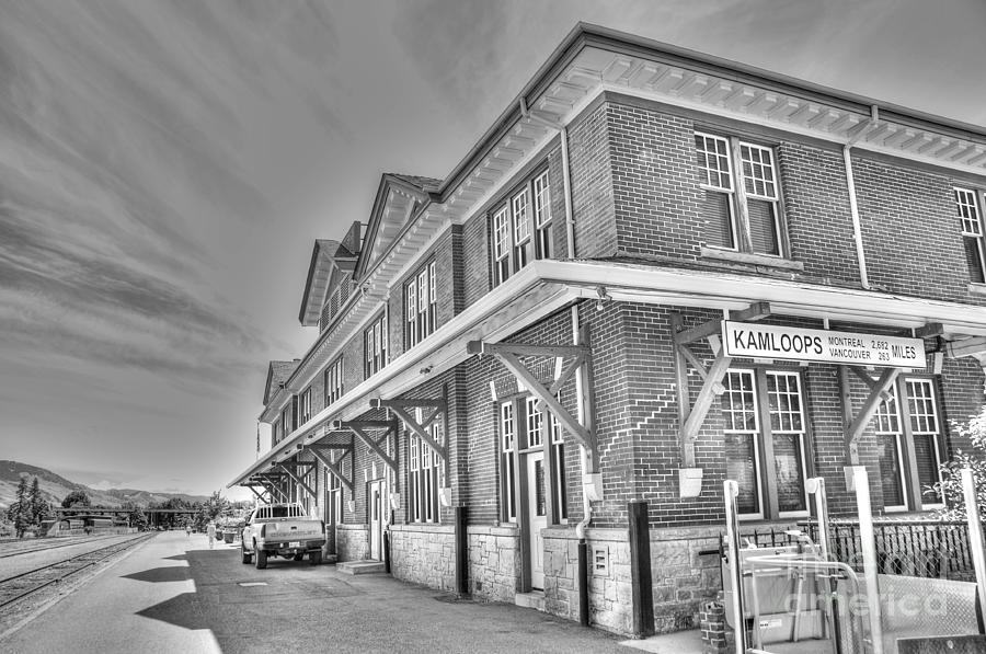 Old Kamloops Railway Station Photograph by Wendy Elliott