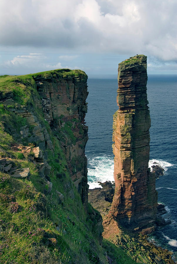 Old Man Of Hoy Photograph by Simon Fraser/science Photo Library