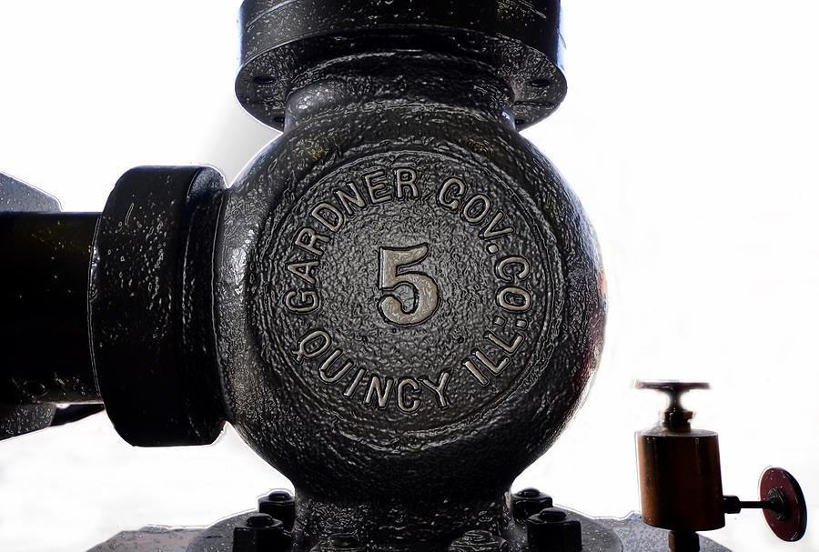 Old number five Photograph by David Lee Thompson