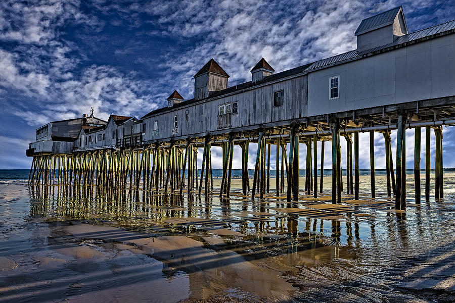 Old Orchard Beach Pier Photograph by Susan Candelario