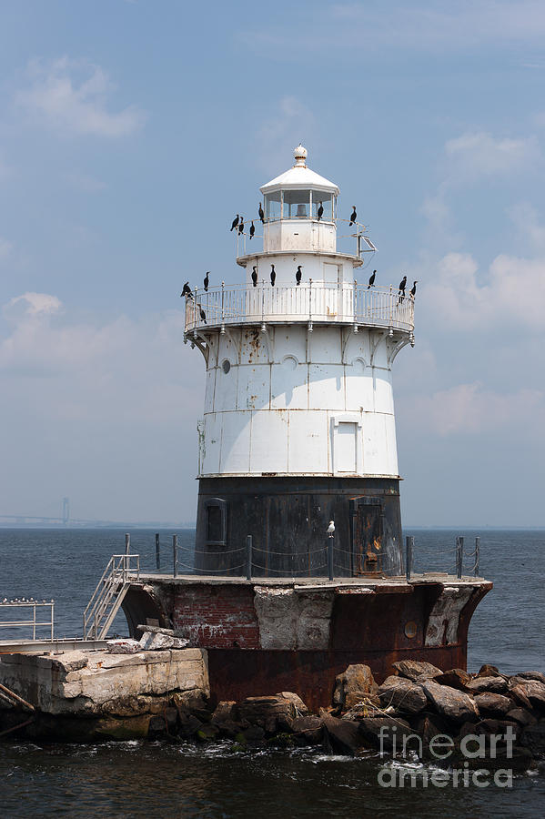 Old Orchard Shoal Light I Photograph by Clarence Holmes