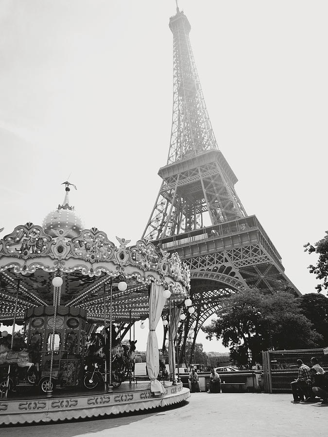 Paris Photograph - Old Paris by Dana Walton