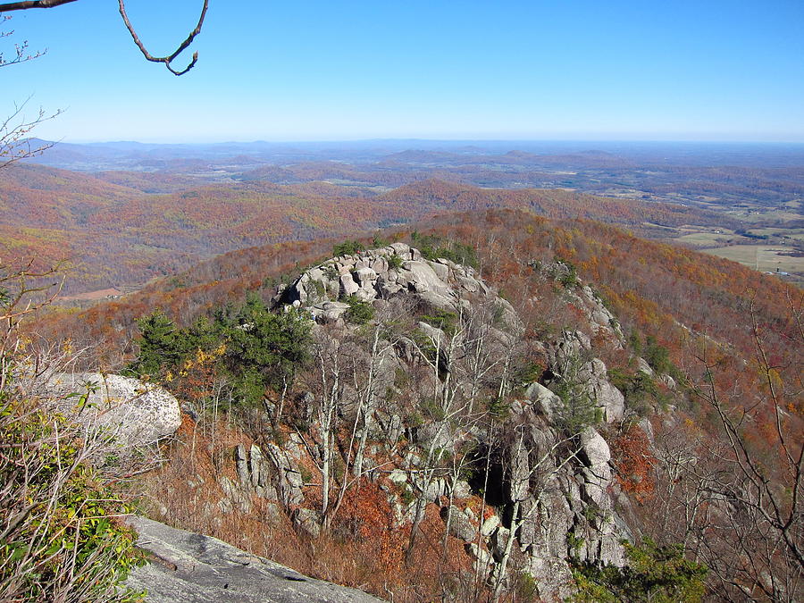 Nature Photograph - Old Rag Hiking Trail - 121233 by DC Photographer