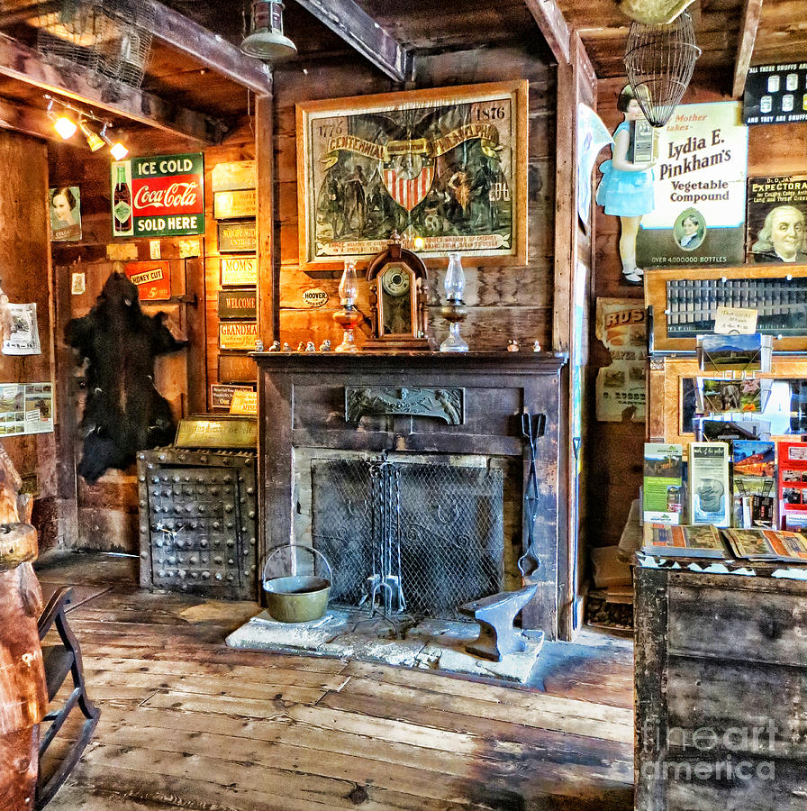 Mountain Photograph - Old Sautee Store by Bob McGill
