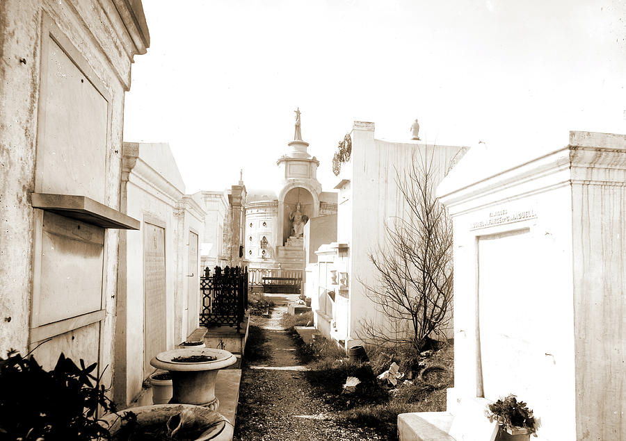 Old St. Louis Cemetery, New Orleans, La, Cemeteries Drawing by Litz