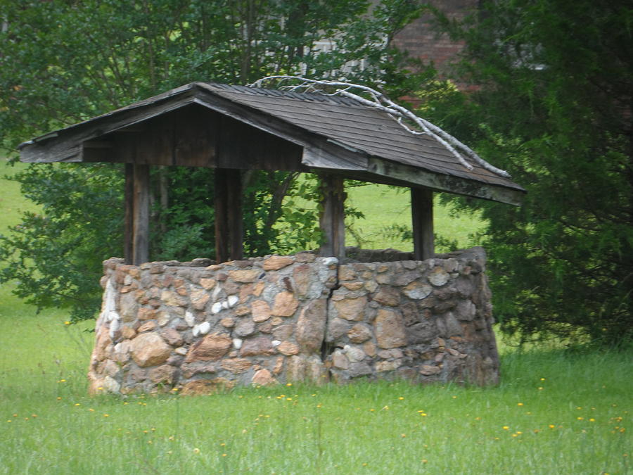 Old Stone Well Photograph by James Potts