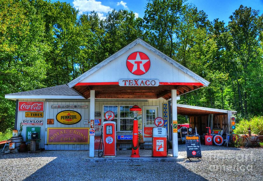 Old Texaco Station Photograph by Mel Steinhauer