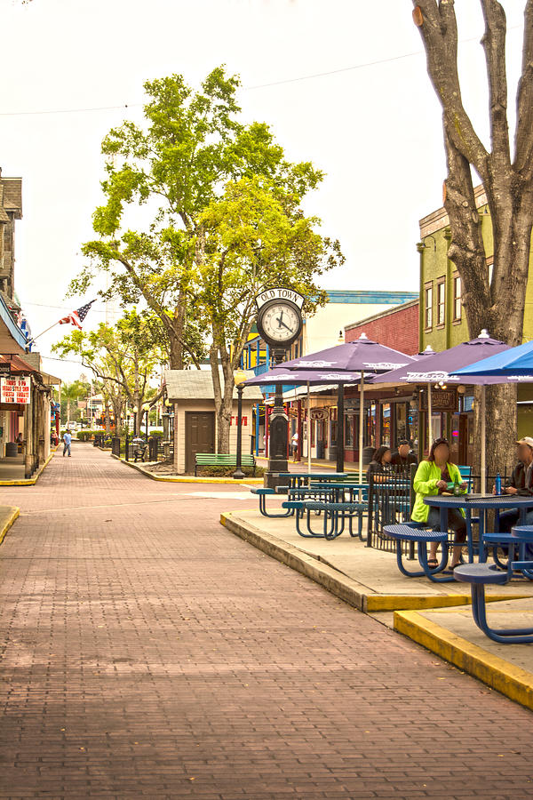Old Town Kissimmee Photograph by Judy Hall-Folde