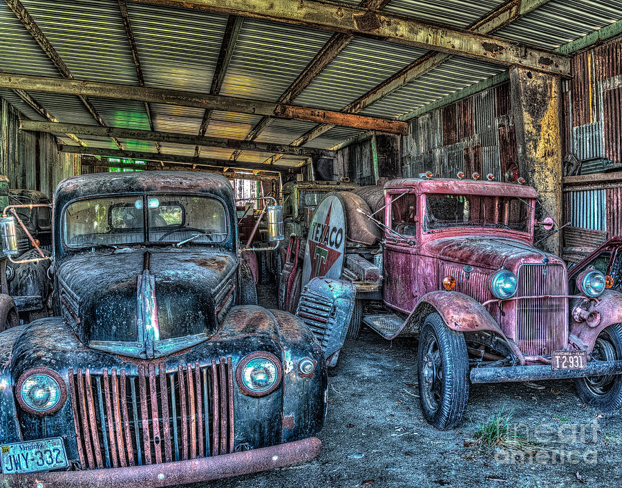 Old Truck Barn Photograph by Izet Kapetanovic