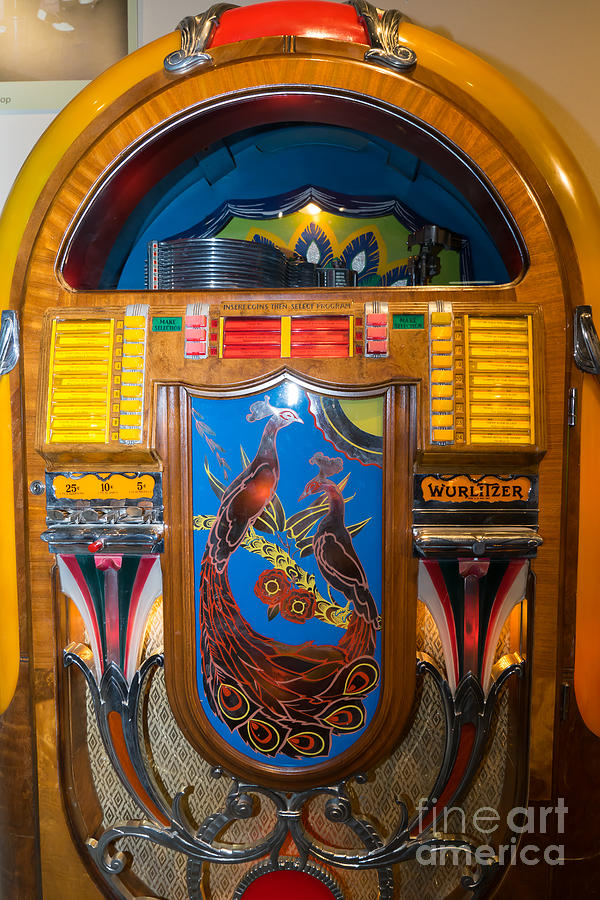 Old Vintage Wurlitzer Jukebox DSC2778 Photograph by Wingsdomain Art and Photography