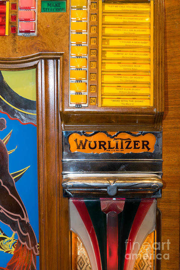 Old Vintage Wurlitzer Jukebox DSC2780 Photograph by Wingsdomain Art and Photography