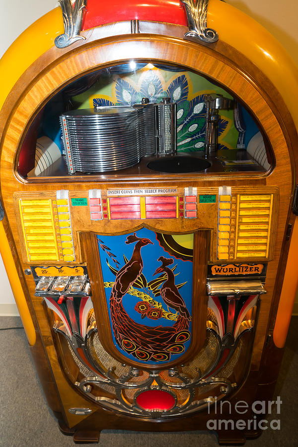 Old Vintage Wurlitzer Jukebox DSC2782 Photograph by Wingsdomain Art and Photography