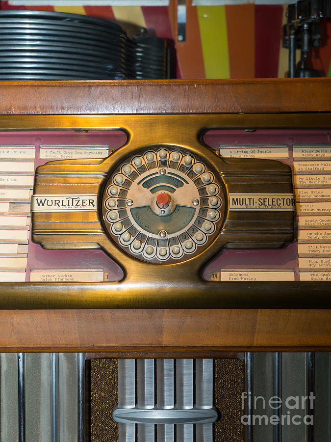 Old Vintage Wurlitzer Jukebox DSC2811 Photograph by Wingsdomain Art and Photography