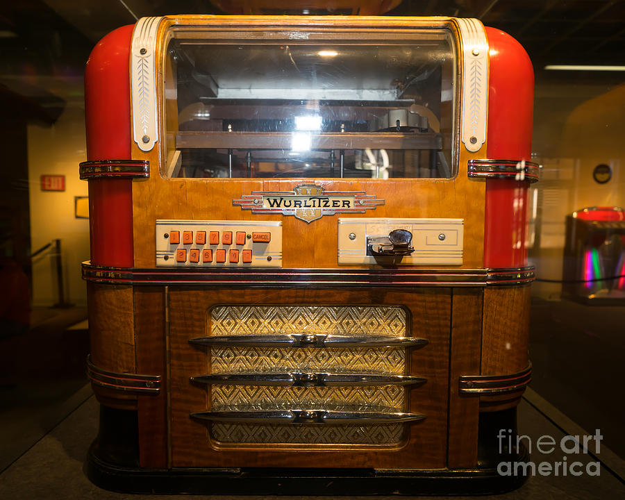 Old Vintage Wurlitzer Jukebox DSC2816 Photograph by Wingsdomain Art and Photography