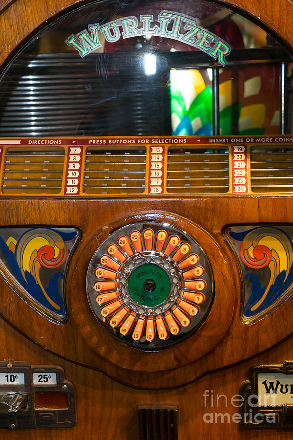Old Vintage Wurlitzer Jukebox DSC2823 Photograph by Wingsdomain Art and Photography