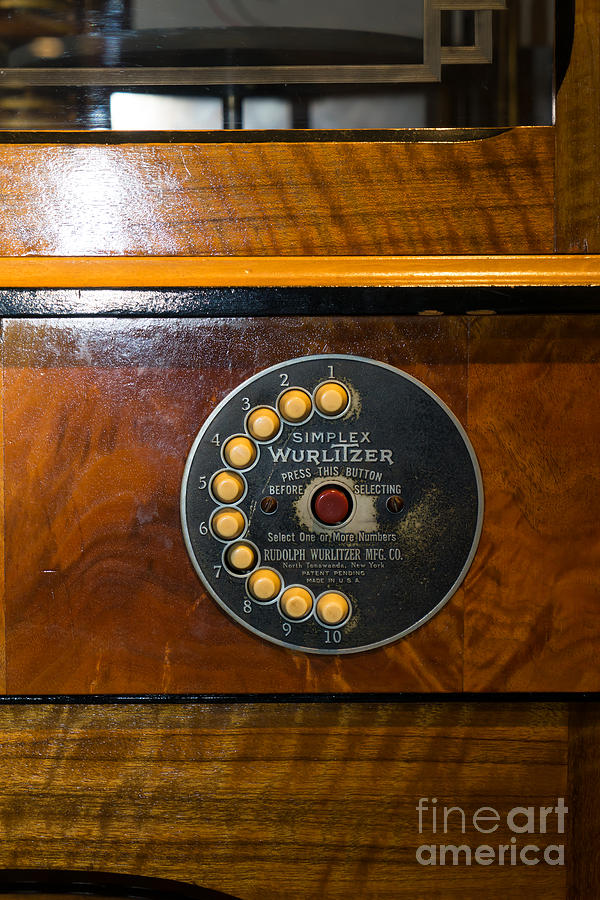 Old Vintage Wurlitzer Jukebox DSC2827 Photograph by Wingsdomain Art and Photography
