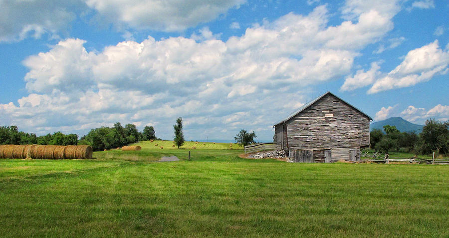 Old Virginia Barn Photograph by Dave Mills