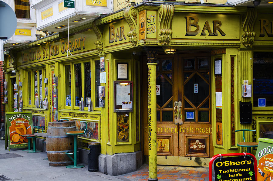 Oliver St John Gogarty Temple Bar - Dublin Ireland Photograph by Bill Cannon