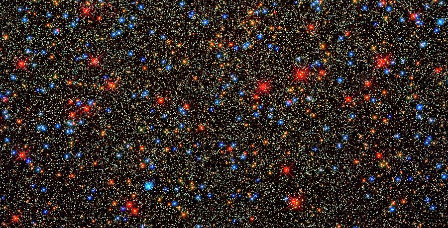 Omega Centauri Stars Photograph by Nasa/esa/stsci/hubble Sm4 Ero Team/science Photo Library