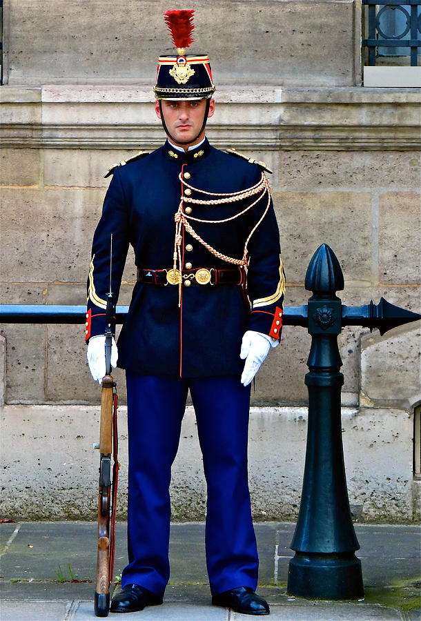 On Alert At The Elysee Photograph by Ira Shander