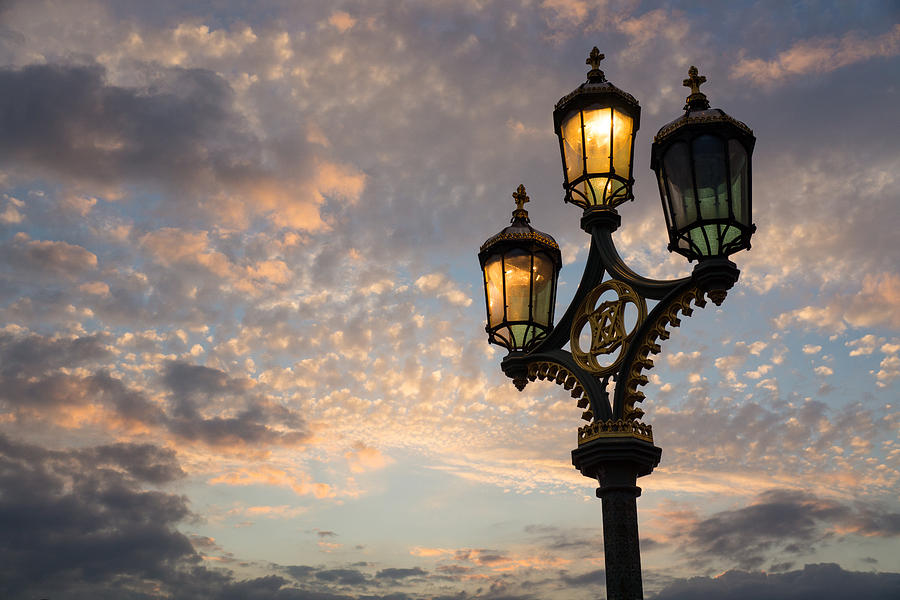 One Light Out - Westminster Bridge Streetlights - River Thames In London Uk Photograph